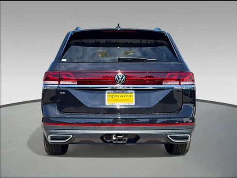 New 2026 Volkswagen Atlas SE image 5