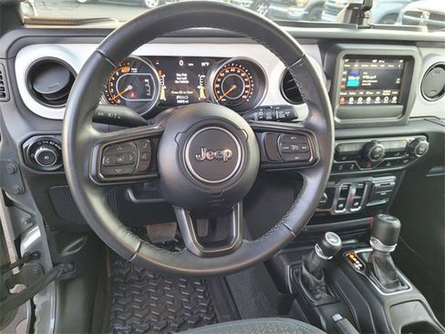 Certified 2021 Jeep Wrangler Islander image 7