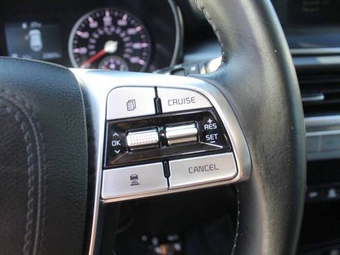 Used 2022 Kia Telluride LX image 16