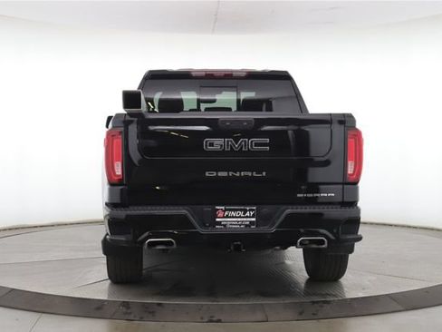 Used 2025 GMC Sierra 1500 Denali Ultimate AWD/4WD image 11