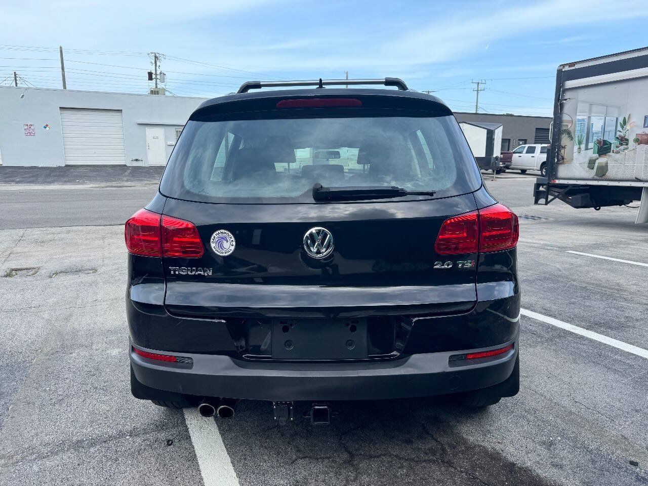 Used 2015 Volkswagen Tiguan S FWD image 5