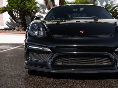 Used 2016 Porsche Cayman GT4 image 6