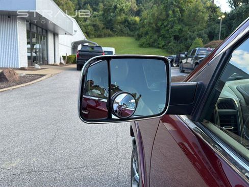 Used 2019 RAM 1500 Limited AWD/4WD image 17