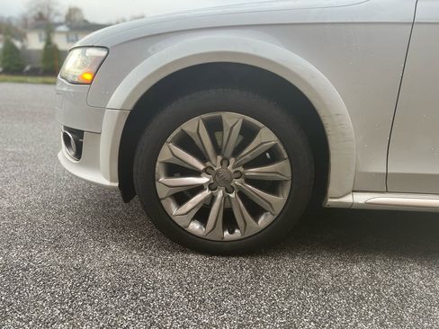 Used 2016 Audi A4 Premium Plus w/ Technology Package image 21