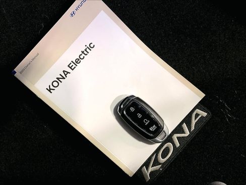 Used 2023 Hyundai Kona SEL w/ Cargo Package FWD image 31