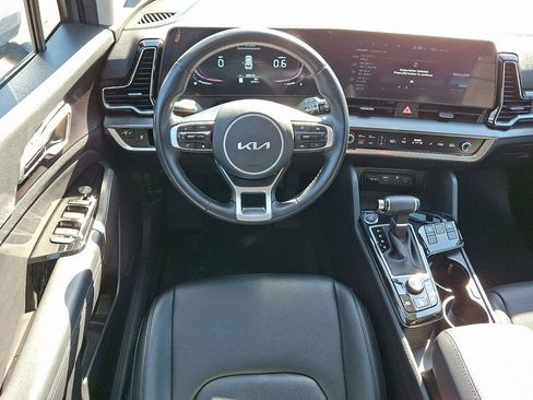 Used 2024 Kia Sportage EX AWD/4WD image 12