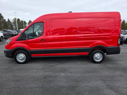 New 2026 Ford Transit 250 148 Medium Roof RWD image 2