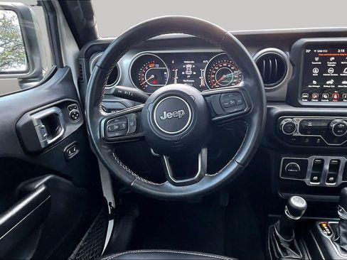 Used 2021 Jeep Wrangler Sport AWD/4WD image 6