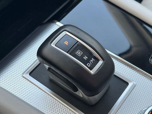 Used 2024 Mitsubishi Outlander SEL AWD/4WD image 19