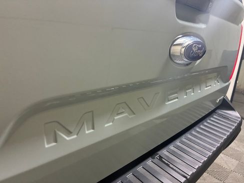 Used 2024 Ford Maverick Lariat image 26