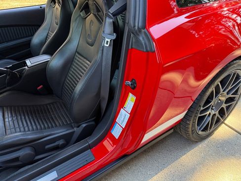 Used 2012 Ford Mustang Shelby GT500 w/ SVT Performance Pkg image 49