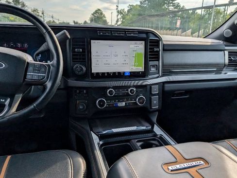 Used 2023 Ford F450 Platinum AWD/4WD image 20
