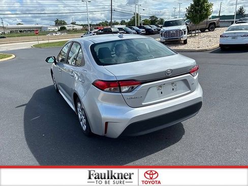 Used 2024 Toyota Corolla LE FWD image 10