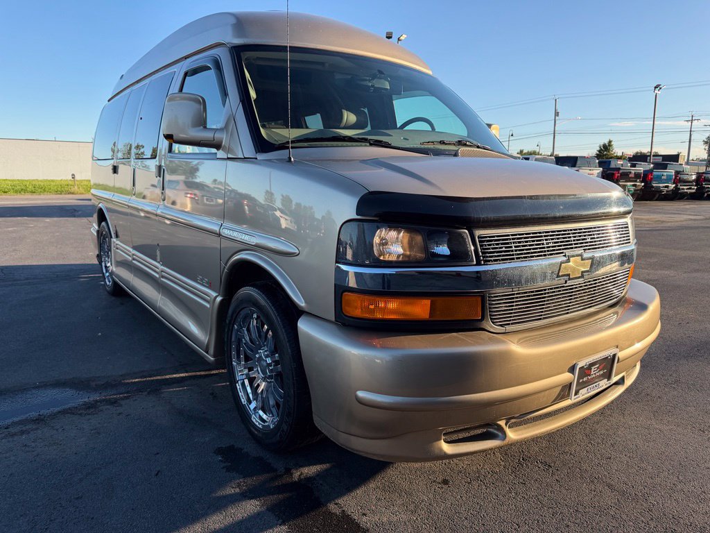 Used 2013 Chevrolet Express 1500 RWD image 5