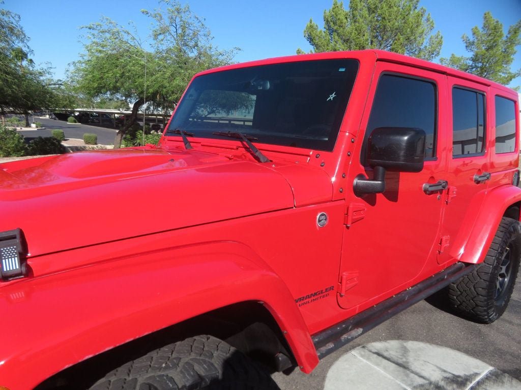 Used 2015 Jeep Wrangler Unlimited Sahara AWD/4WD image 8