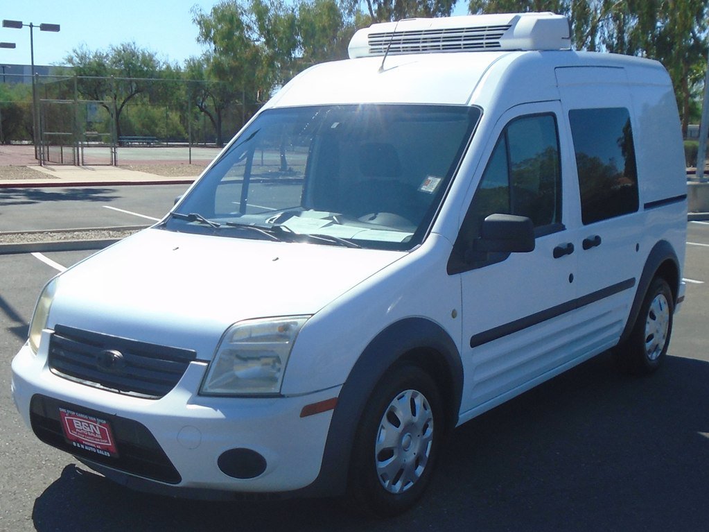 Used 2010 Ford Transit Connect XLT FWD image 1