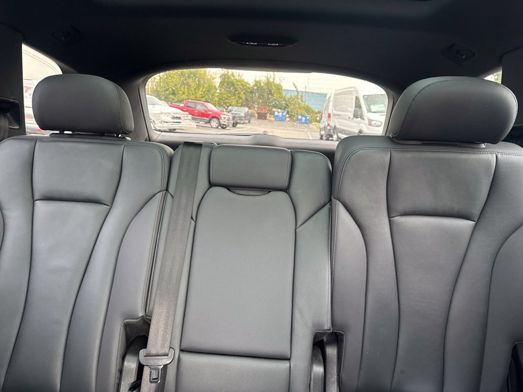 Used 2021 Audi Q7 3.0T Premium w/ Convenience Package AWD/4WD image 27