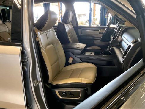 Used 2020 RAM 1500 Limited image 16