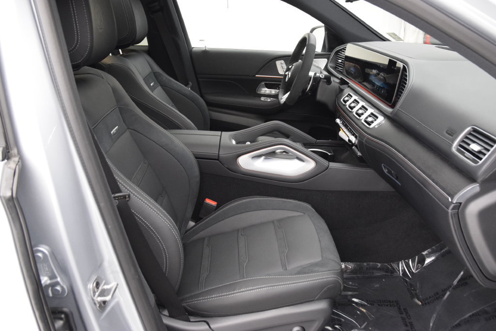 New 2026 Mercedes-Benz GLE 53 AMG 4MATIC Coupe image 16