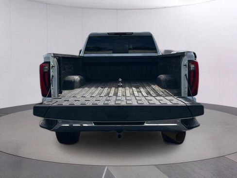 Used 2024 GMC Sierra 2500 SLT AWD/4WD image 5