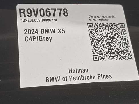 Used 2024 BMW X5 xDrive40i w/ Executive Package AWD/4WD image 28