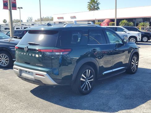 Certified 2023 Nissan Pathfinder Platinum w/ Lighting Package (N93) image 4