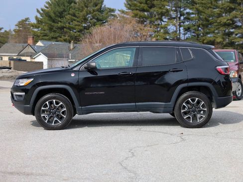 Used 2020 Jeep Compass Trailhawk AWD/4WD image 2