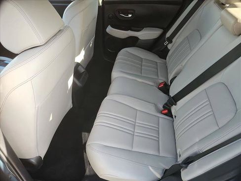 Used 2024 Honda HR-V EX-L image 25