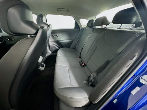 Used 2025 Kia K4 FWD image 28