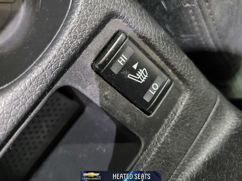 Used 2016 Nissan Rogue SV image 9