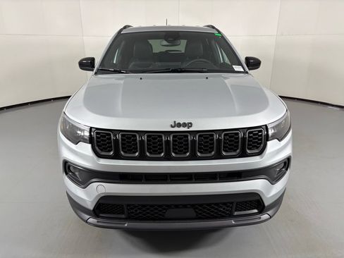 New 2026 Jeep Compass Latitude AWD/4WD image 3