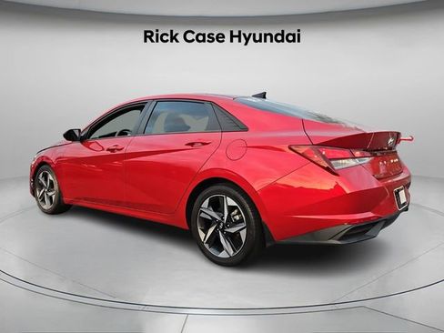 Used 2023 Hyundai Elantra SEL w/ Convenience Package image 7