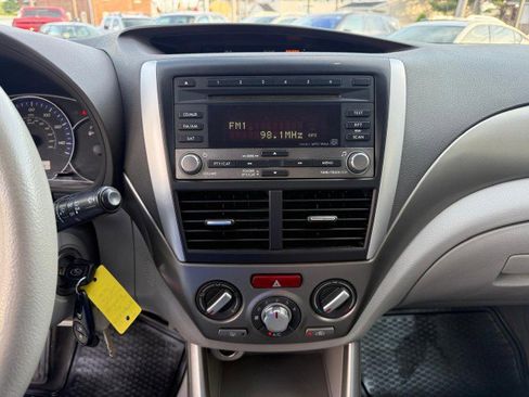 Used 2010 Subaru Forester 2.5X Premium AWD/4WD image 18