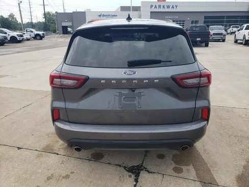 Used 2024 Ford Escape ST-Line w/ Tech Pack #1 FWD image 5