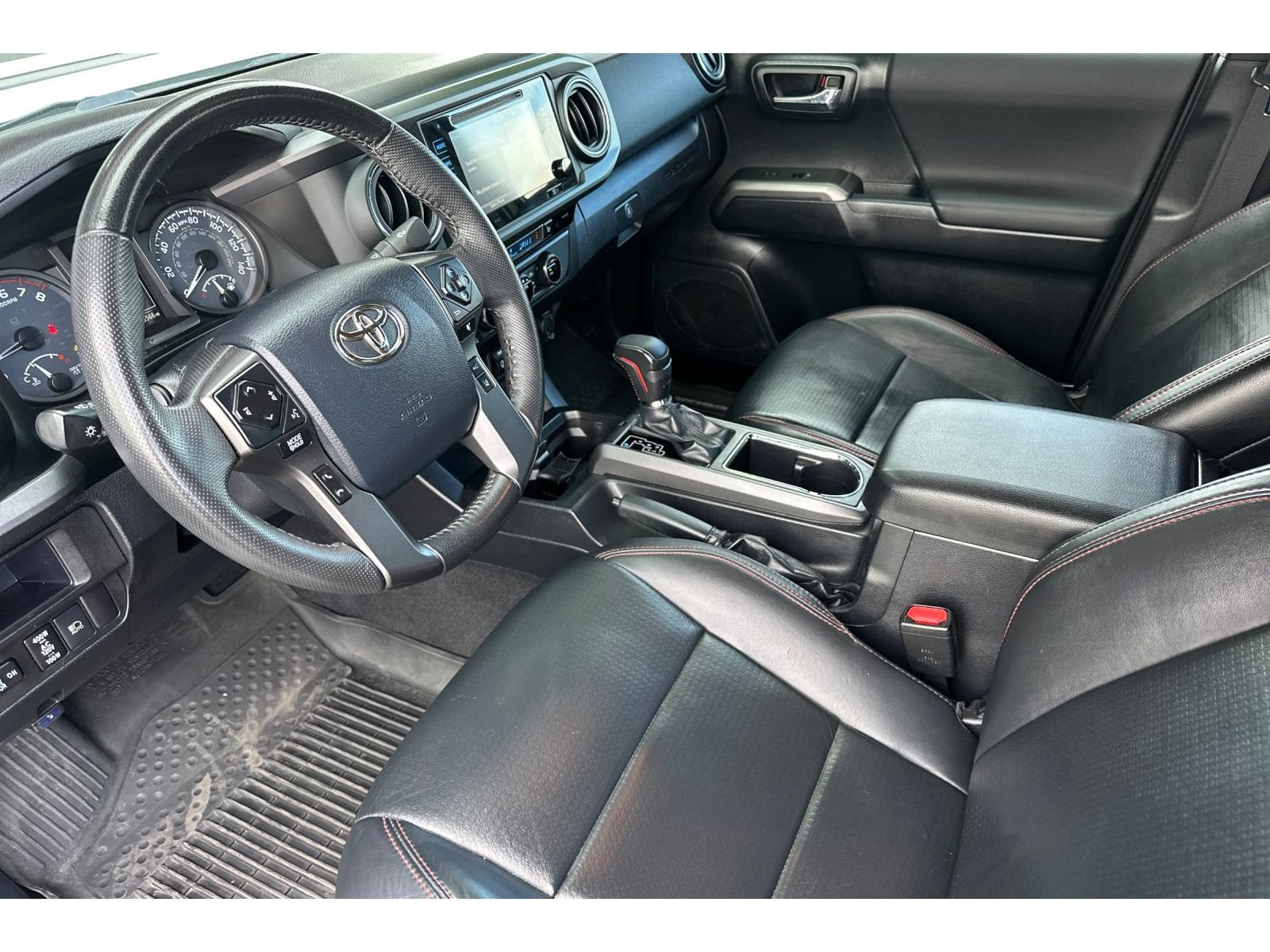 Used 2018 Toyota Tacoma TRD Pro AWD/4WD image 10