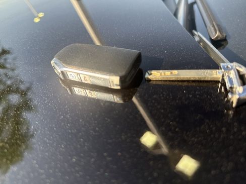 Used 2024 Kia Sportage EX image 32