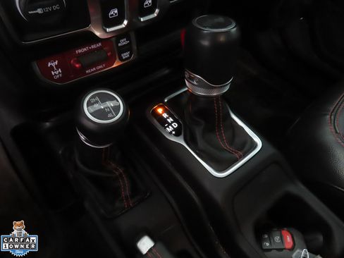 Used 2022 Jeep Wrangler Rubicon w/ LED Lighting Group AWD/4WD image 15