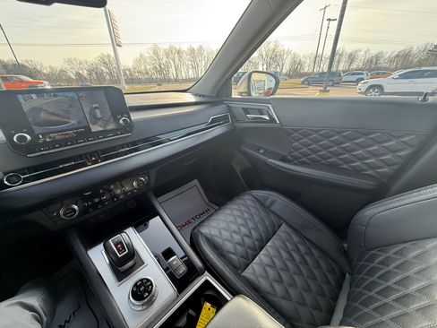 Used 2022 Mitsubishi Outlander SEL image 25