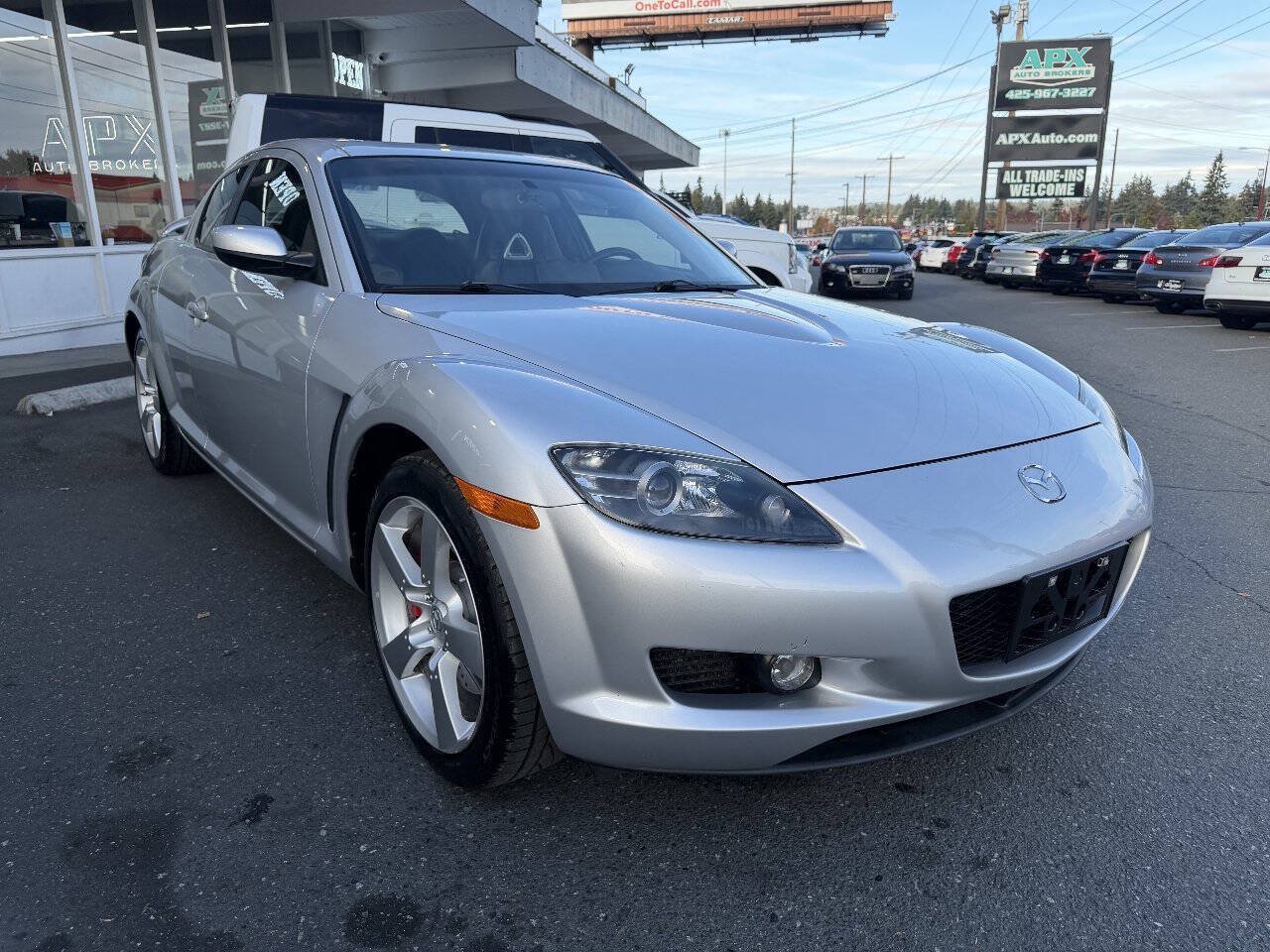 Used 2004 MAZDA RX-8 w/ MT Grand Touring Pkg RWD image 10