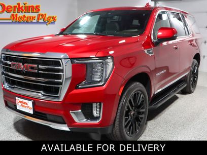Used 2021 GMC Yukon SLT w/ SLT Premium Package