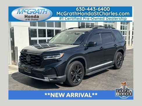 Used 2025 Honda Pilot Elite image 1