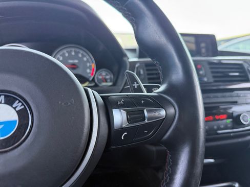 Used 2015 BMW M4 Coupe RWD image 17