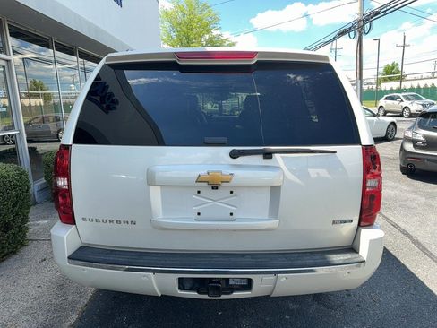 Used 2012 Chevrolet Suburban LTZ AWD/4WD image 26