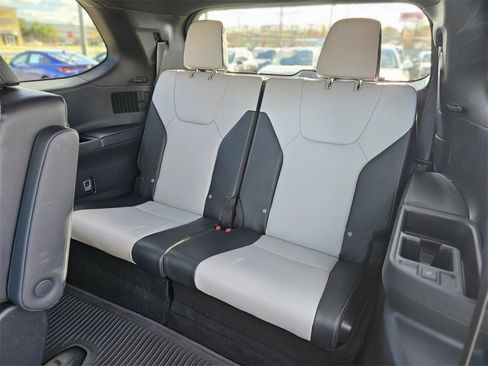 Used 2025 Lexus TX 350 AWD image 14