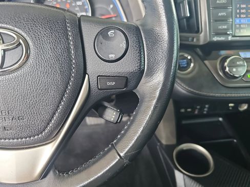 Used 2014 Toyota RAV4 Limited image 30