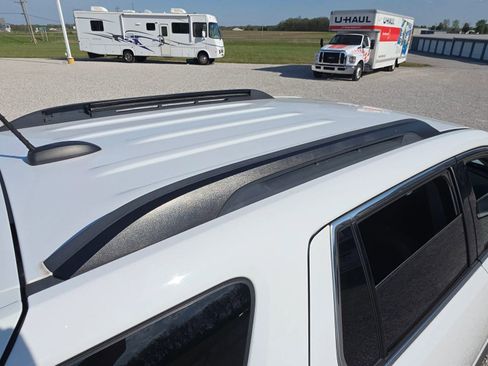 Used 2017 GMC Terrain SLE w/ Convenience Package image 26