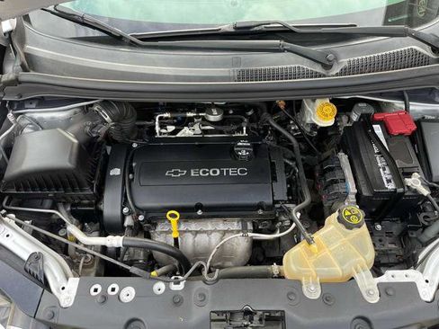 Used 2016 Chevrolet Sonic LT image 21