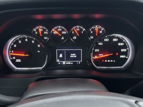 Used 2024 Chevrolet Silverado 2500 Custom w/ Custom Value Package image 14