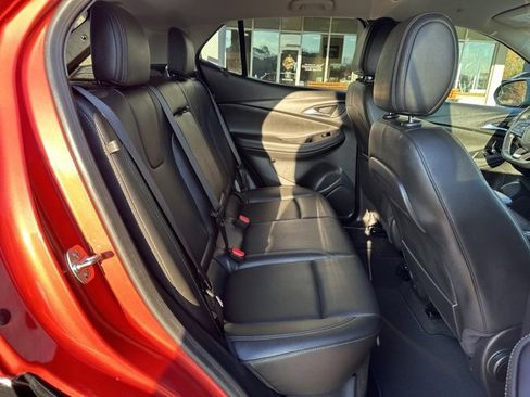 Used 2024 Buick Encore GX Sport Touring w/ Comfort Package image 37