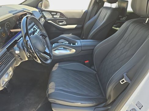 Used 2026 Mercedes-Benz Maybach GLS 600 4MATIC image 19